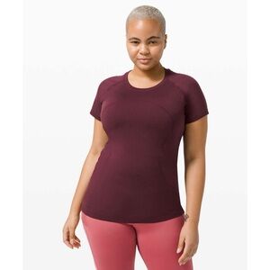 Lululemon• Swiftly Tech Short Sleeve Dress – Cassis Crush, Size 8
